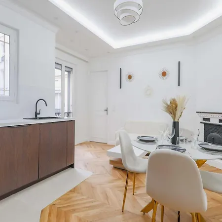 Charming - 1br- 2p- Ternes